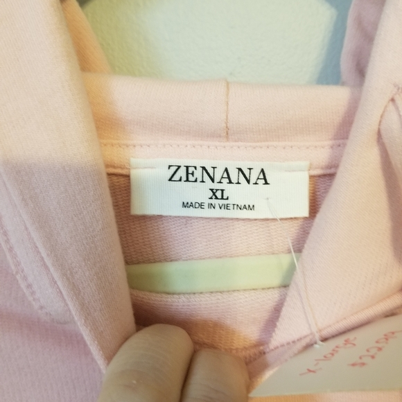 NWT Cropped hoodie Zenana NWT - Picture 4 of 8